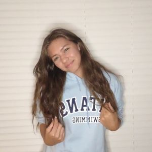 Meet your Posher, Jillian